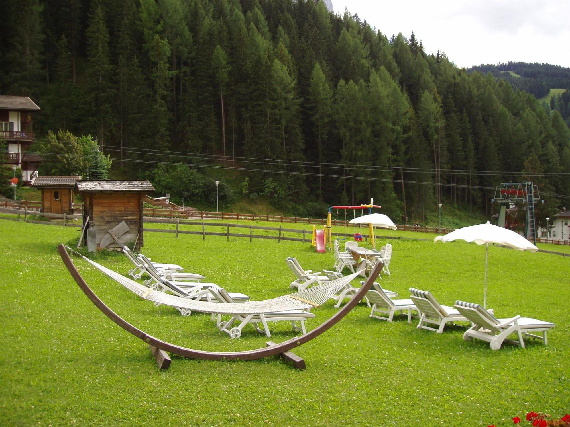Hotel Alaska Σέλβα ντι Βαλ Γκαρντένα Εξωτερικό φωτογραφία