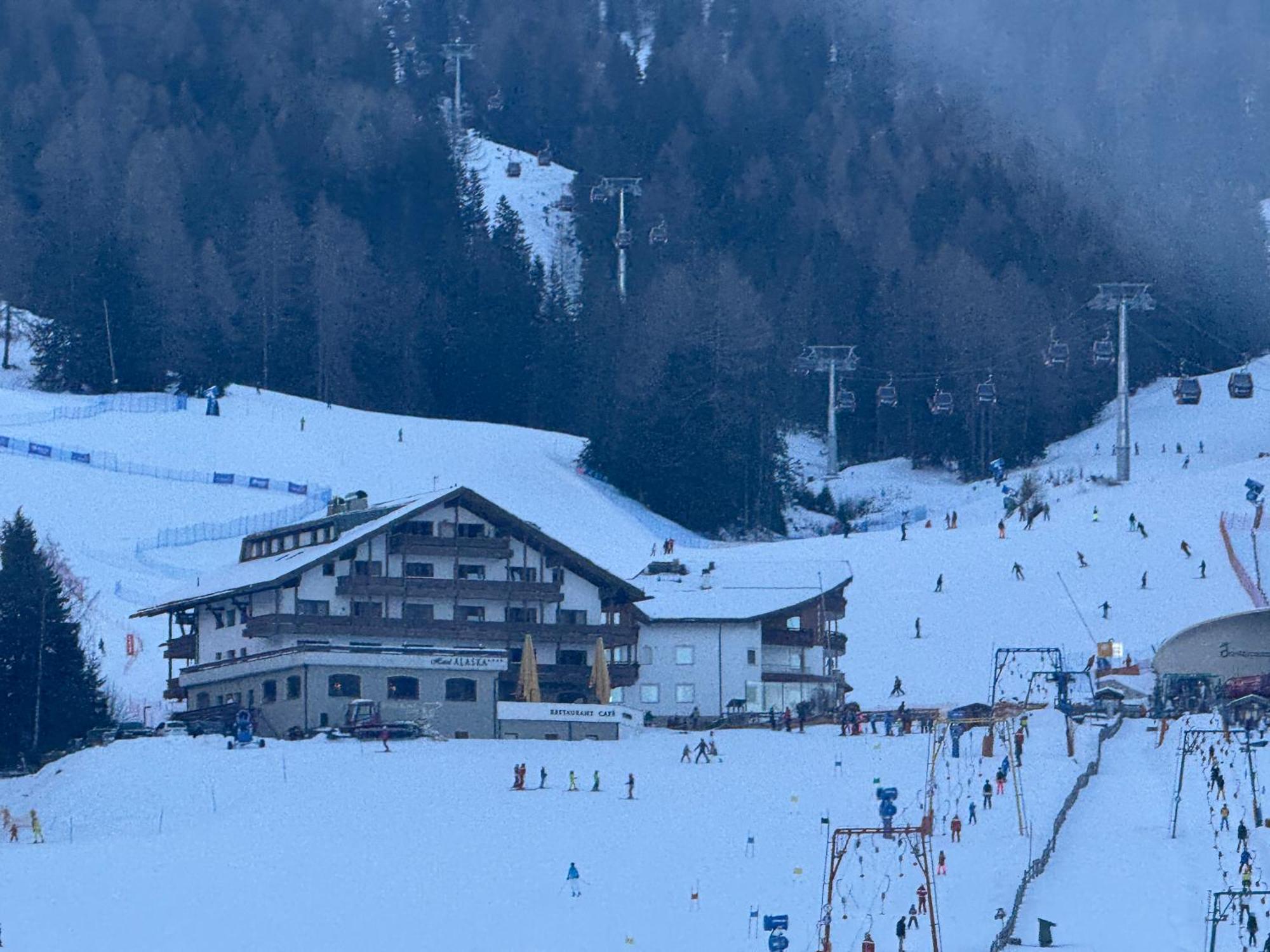 Hotel Alaska Σέλβα ντι Βαλ Γκαρντένα Εξωτερικό φωτογραφία