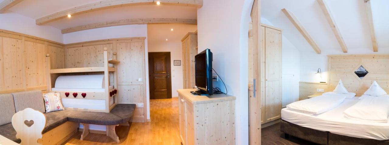 Hotel Alaska Σέλβα ντι Βαλ Γκαρντένα Εξωτερικό φωτογραφία